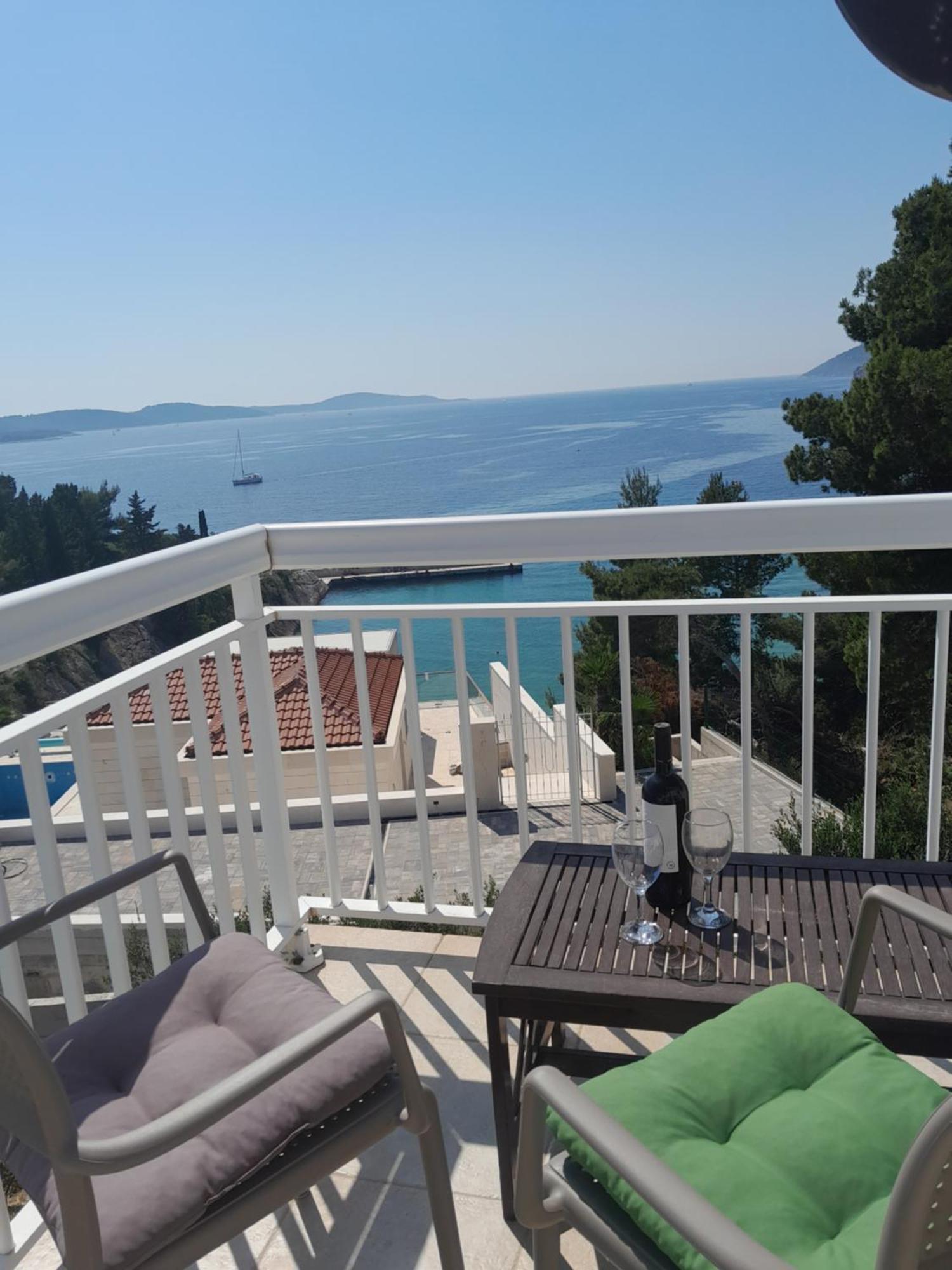 Feelhvar Along Bluelagoon Beach Hvar Town Bilik gambar